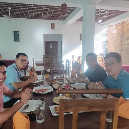 Eden Grand Hotel Dambulla Ngoại thất bức ảnh