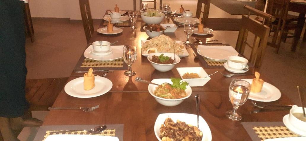 Eden Grand Hotel Dambulla Ngoại thất bức ảnh